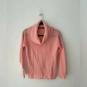 100%  cashmere pink turtleneck sweater